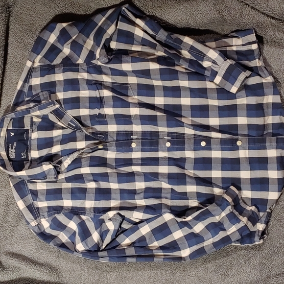 Plaid American Eagle Outfitters shirt - Picture 1 of 3